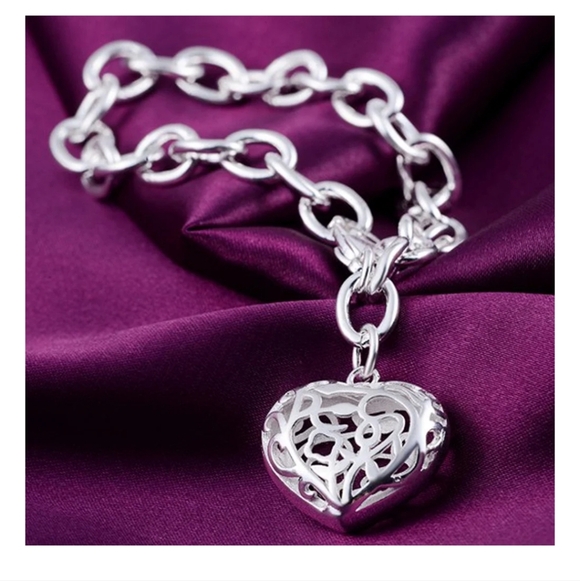 .925 Heart Charm Bracelet .925 Chain Links NEW! - Picture 5 of 8